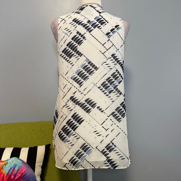 White House Black Market WHBM Blue Silver Chiffon Sleeveless Blouse Top XS - Picture 6 of 6